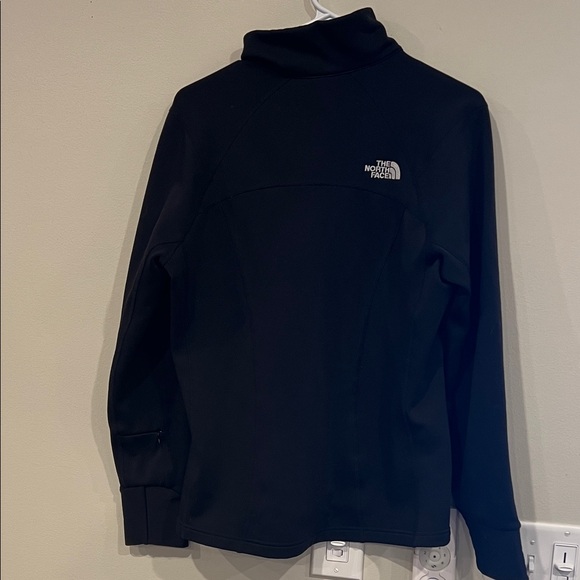 The North Face Women's Black Ski Jacket - Picture 3 of 3